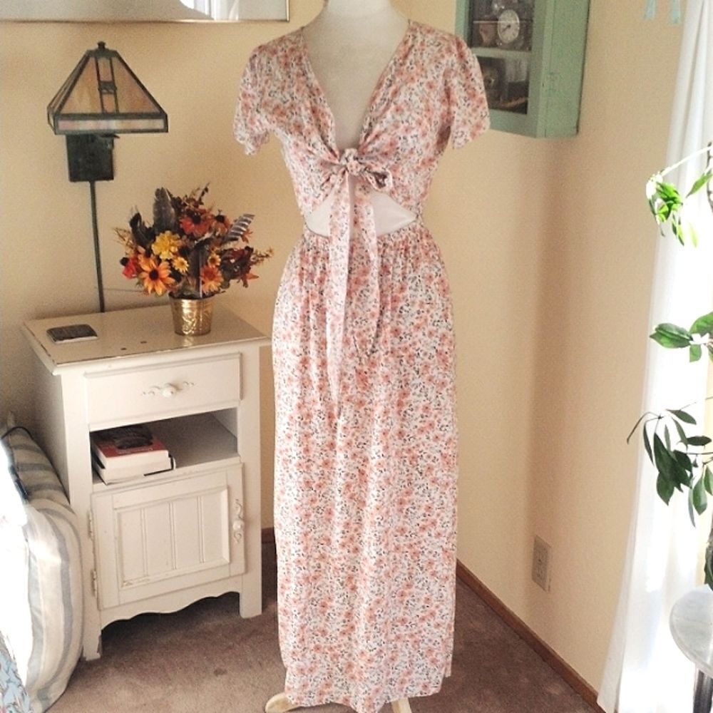 Heart & Heels Maxi Dress